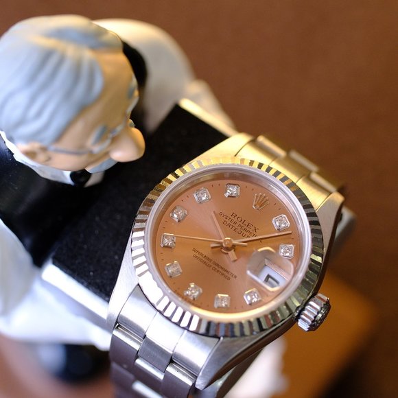 Rolex Datejust 69174 Salmon Diamond Dial 26mm - Picture 4 of 6